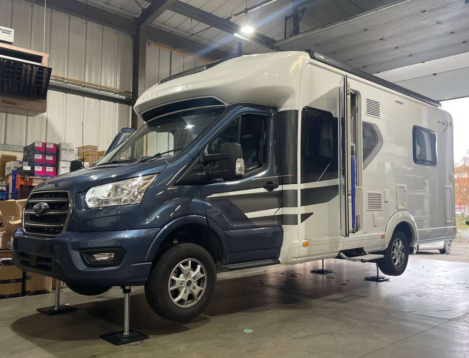 HPC Ford Transit 4